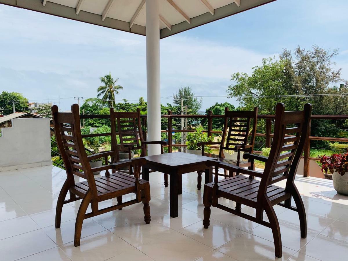 Sam'S Guest House Unawatuna Buitenkant foto